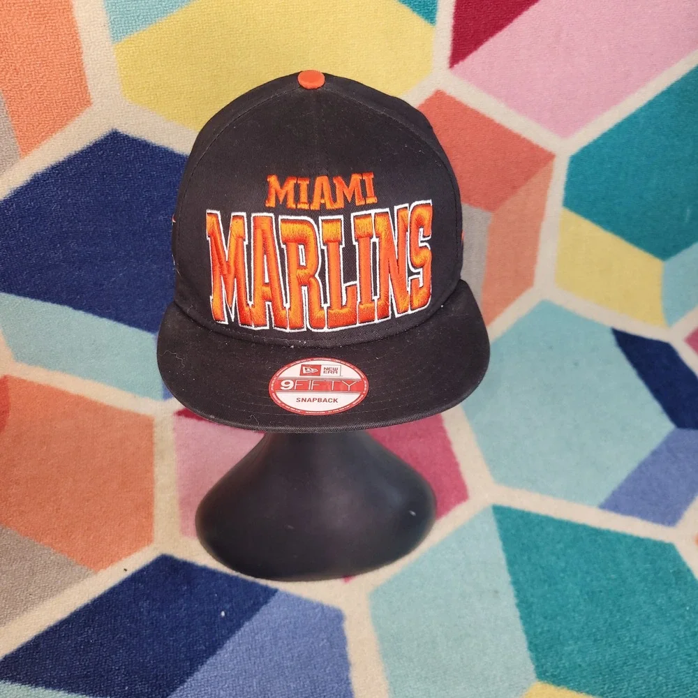 New Era 9FIFTY Miami Marlins Snapback Hat Black Orange MLB Baseball Cap One Size